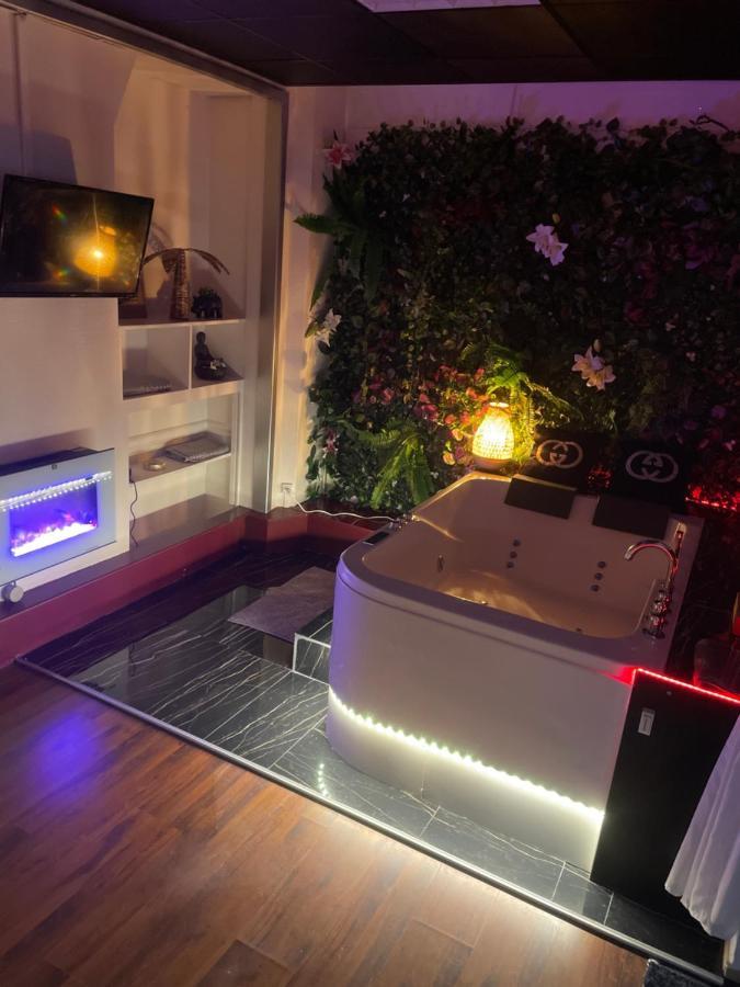 파리 Jacuzzi 9Em 아파트 외부 사진