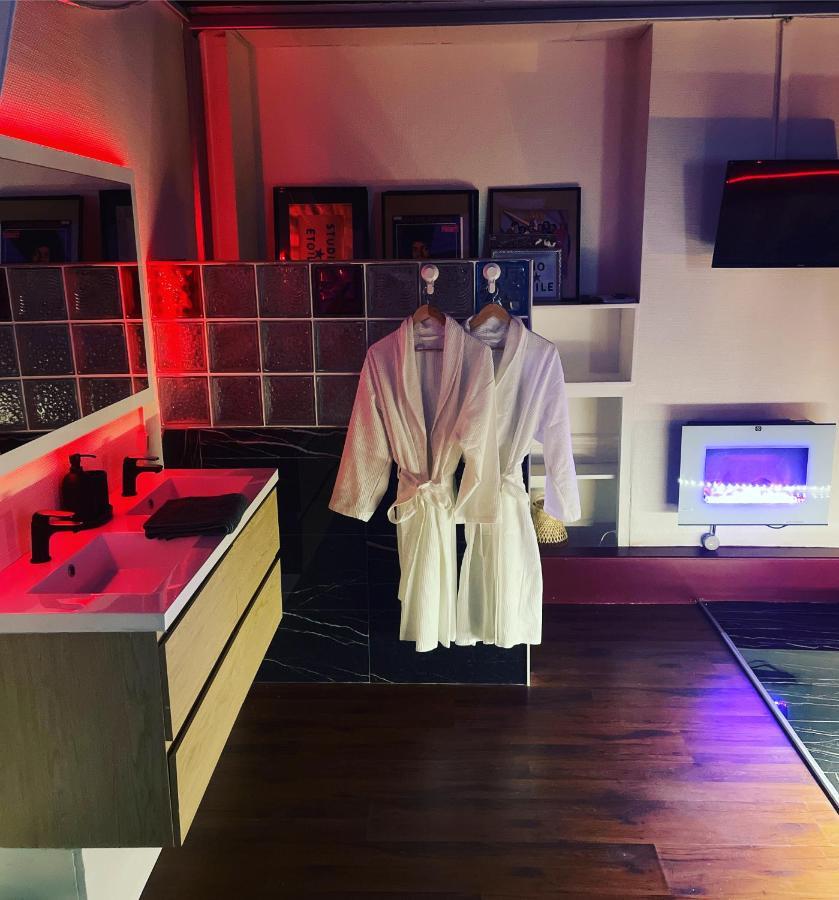 파리 Jacuzzi 9Em 아파트 외부 사진
